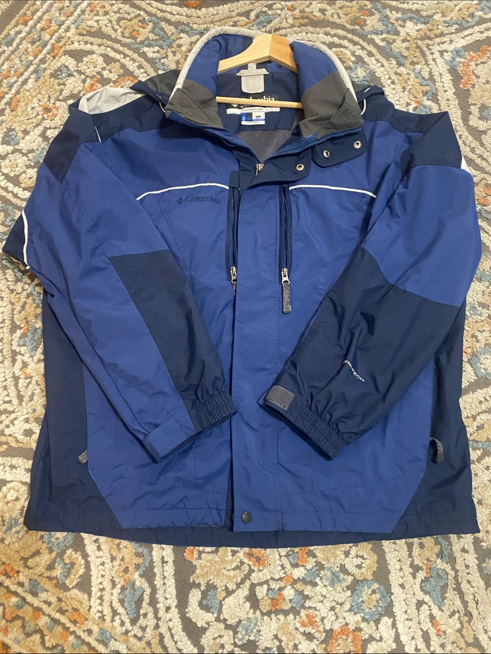 VintageColumbia  Omni-Tech Interchange Core
Waterproof Heavy Windbreaker Size L